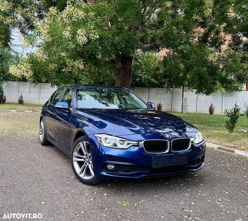 Culoarealbastru Utilizat 2018 BMW 318 Luxury Line Berlinǎ | 14.290 EUR (Super Preț) - Imagine 1/4