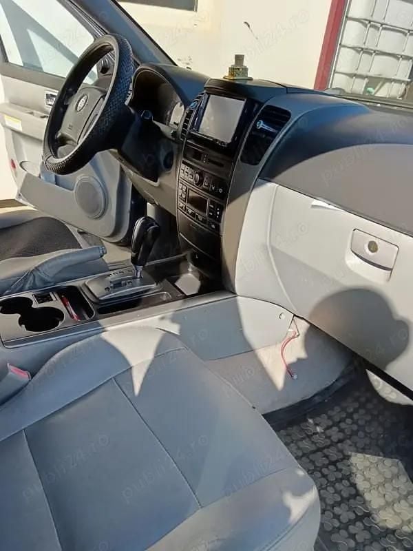 Utilizat 2005 Kia Sorento SUV | 2.900 EUR (Preț OK) - Imagine 1/4