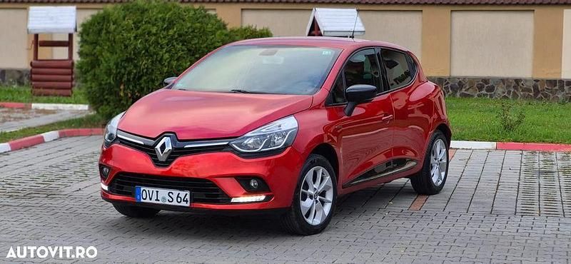 Culoarerosu Utilizat 2017 Renault Clio IV LIMITED Hatchback | 7.499 EUR (Preț OK) - Imagine 1/4