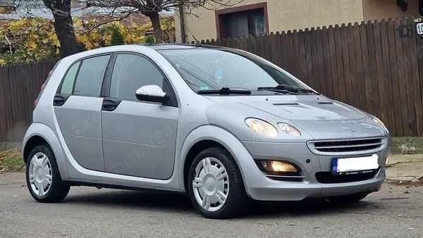Gri Utilizat 2005 Smart ForFour Hatchback | 2.190 EUR (Preț OK) - Imagine 1/4
