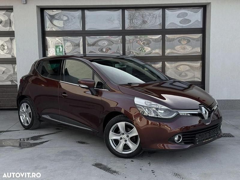 Culoaremaro Utilizat 2013 Renault Clio IV Hatchback | 5.990 EUR (Puțin scump) - Imagine 1/4
