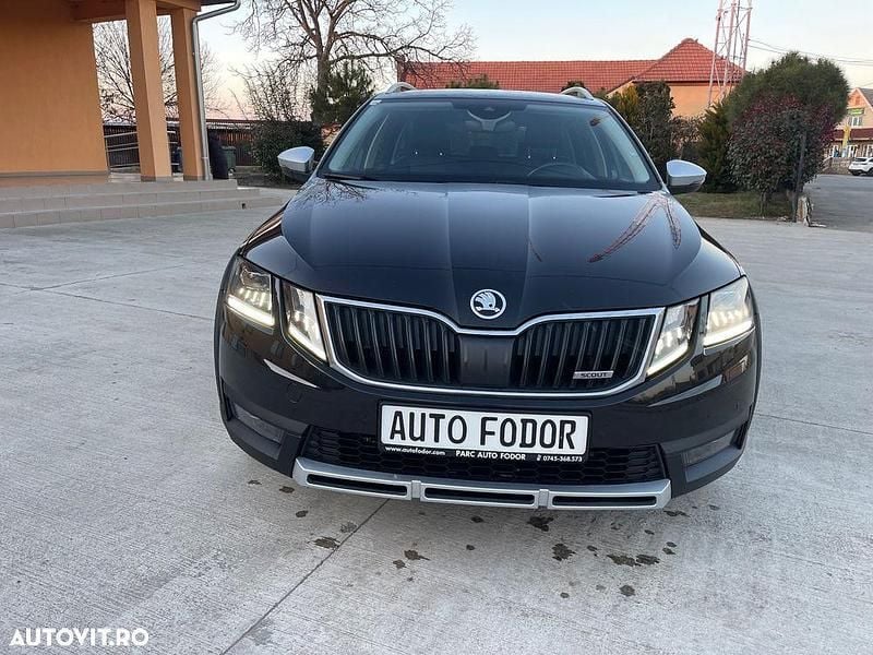 Negru Utilizat 2018 Skoda Octavia Break | 10.450 EUR (Preț bun) - Imagine 1/4