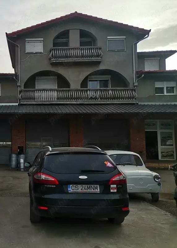Negru Utilizat 2010 Ford Mondeo Break | 3.700 EUR (Preț OK) - Imagine 1/4