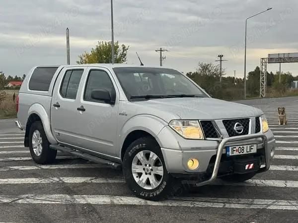Gri Utilizat 2006 Nissan Navara Pickup | 6.950 EUR (Puțin scump) - Imagine 1/4