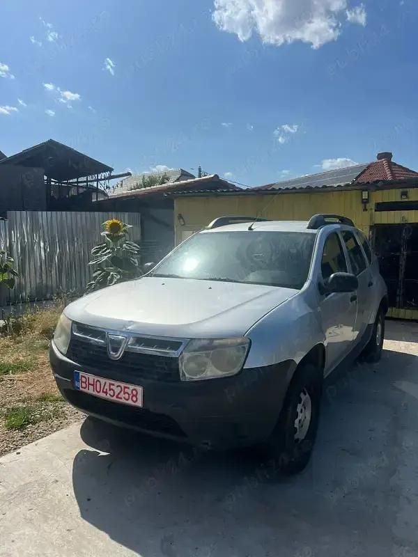 Utilizat 2010 Dacia Duster SUV | 3.400 EUR (Preț OK) - Imagine 1/4