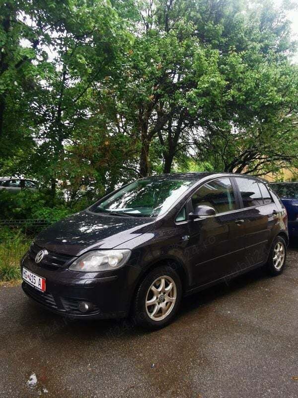 Utilizat 2007 VW Golf Plus Cross Monovolum | 3.100 EUR (Preț OK) - Imagine 1/4