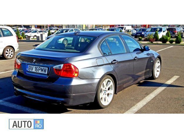 Second-hand BMW 318 122 CP (89 kW) 2006 Grafit Berlinǎ