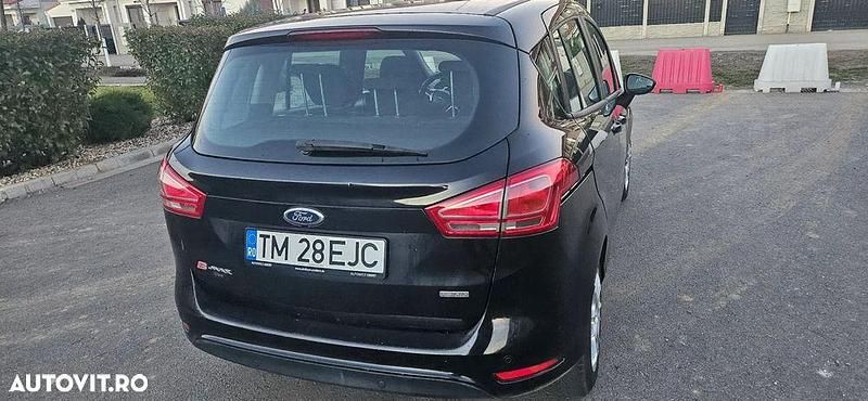 Second-hand Ford B-MAX Trend 100 CP (73 kW) 2014 Culoarenegru Monovolum