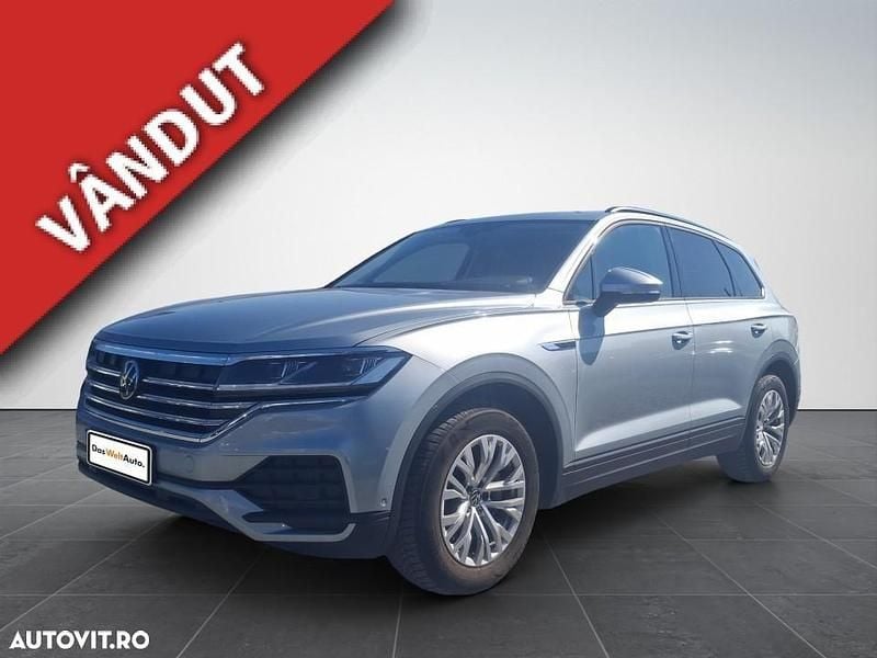 Gri Utilizat 2023 VW Touareg Style SUV | 48.800 EUR (Preț OK) - Imagine 1/4