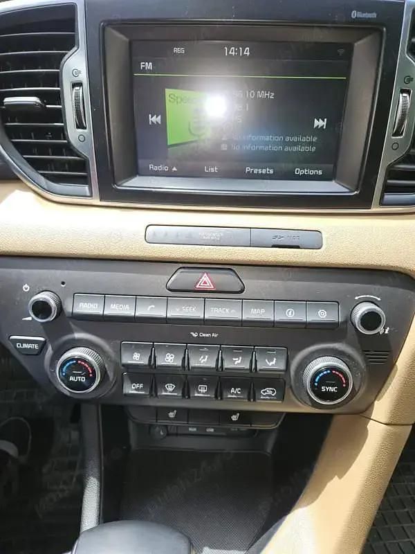 Second-hand Kia Sportage 136 CP (100 kW) 2016 Negru SUV