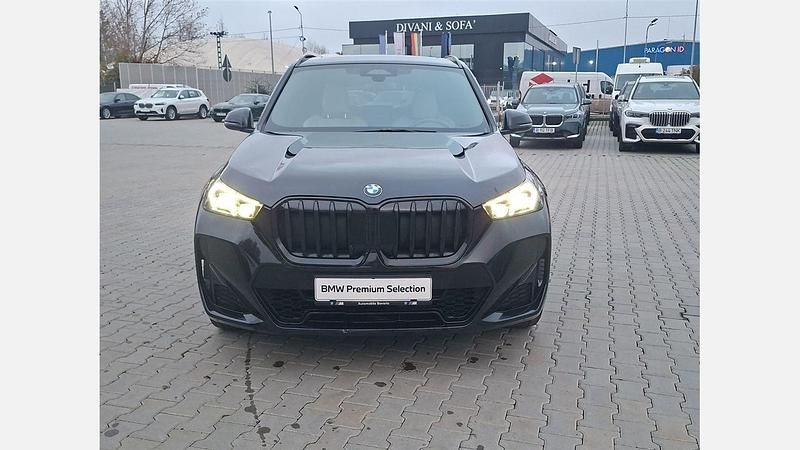 Second-hand BMW X1 Comfort Edition 150 CP (110 kW) 2025 Negru sapphire metalizat SUV