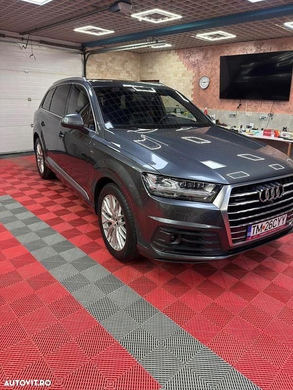 Culoaregri Utilizat 2017 Audi Q7 Comfort SUV | 36.500 EUR (Super Preț) - Imagine 1/4