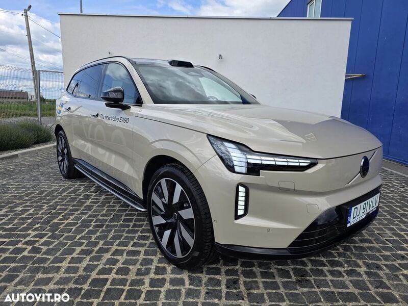 Bej Nouă 2024 Volvo EX90 Performance SUV | 100.662 EUR - Imagine 1/4