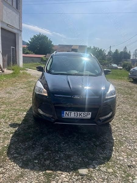 Negru Second-hand 2014 Ford Kuga SUV | 8.699 EUR (Preț bun) - Imagine 1/4
