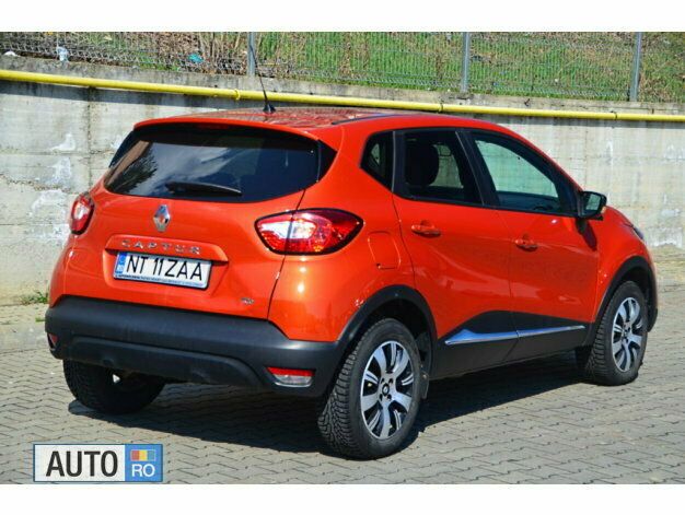 Second-hand Renault Captur 90 CP (66 kW) 2016 Portocaliu SUV