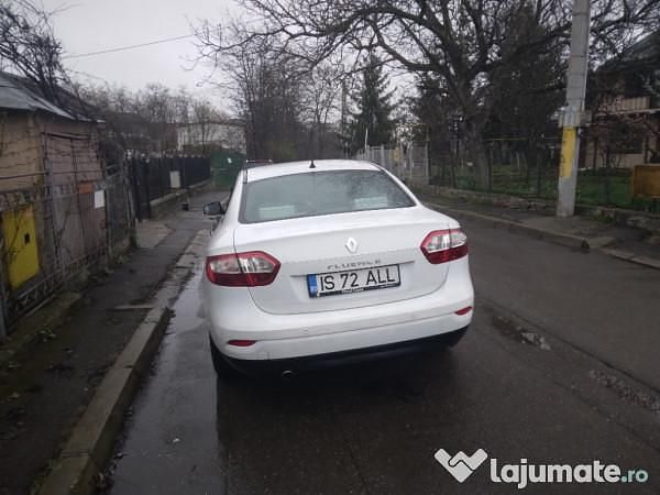 Second-hand Renault Fluence 60 CP (44 kW) 2012 Berlinǎ