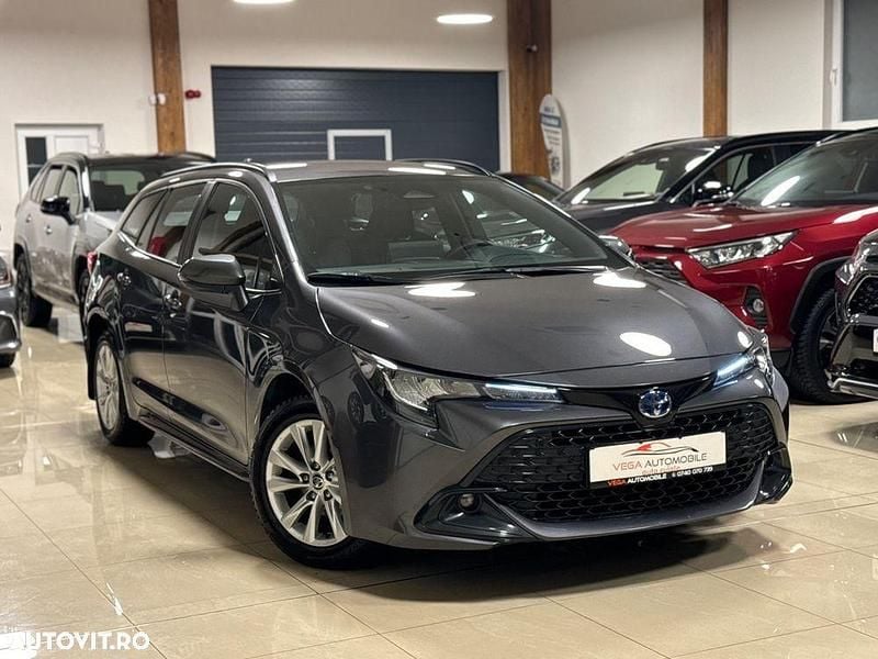 Second-hand Toyota Corolla Lounge 140 CP (102 kW) 2023 Culoaregri Break