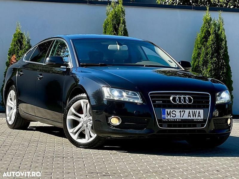 Culoarenegru Utilizat 2011 Audi A5 Sportback Berlinǎ | 10.499 EUR (Scump) - Imagine 1/4