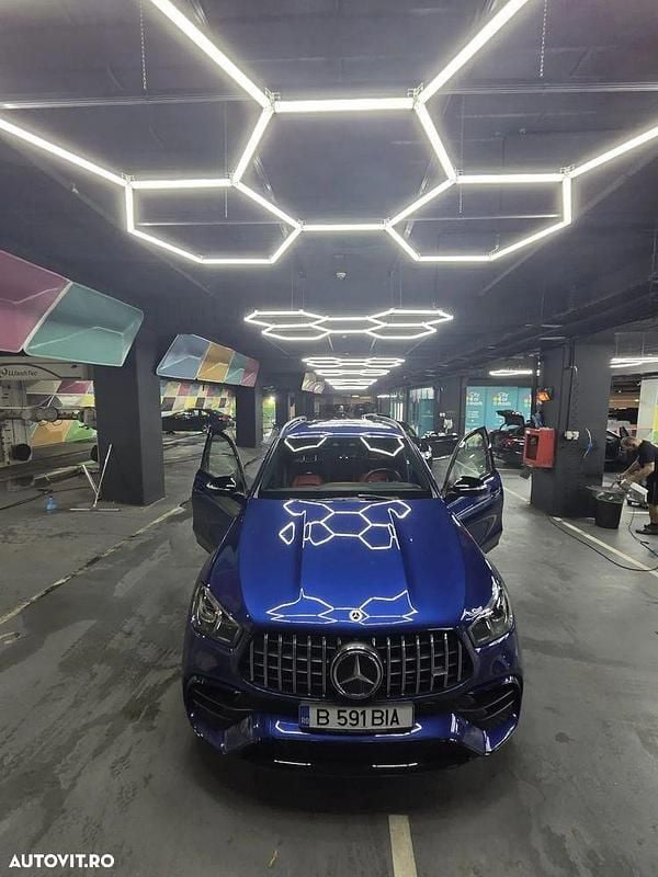 Culoarealbastru Utilizat 2021 Mercedes GLE63 AMG AMG SUV | 83.490 EUR (Super Preț) - Imagine 1/4