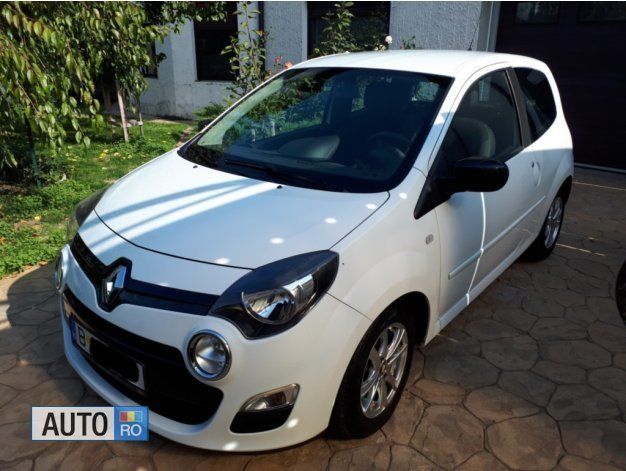 Second-hand Renault Twingo 75 CP (55 kW) 2012 Alb Hatchback