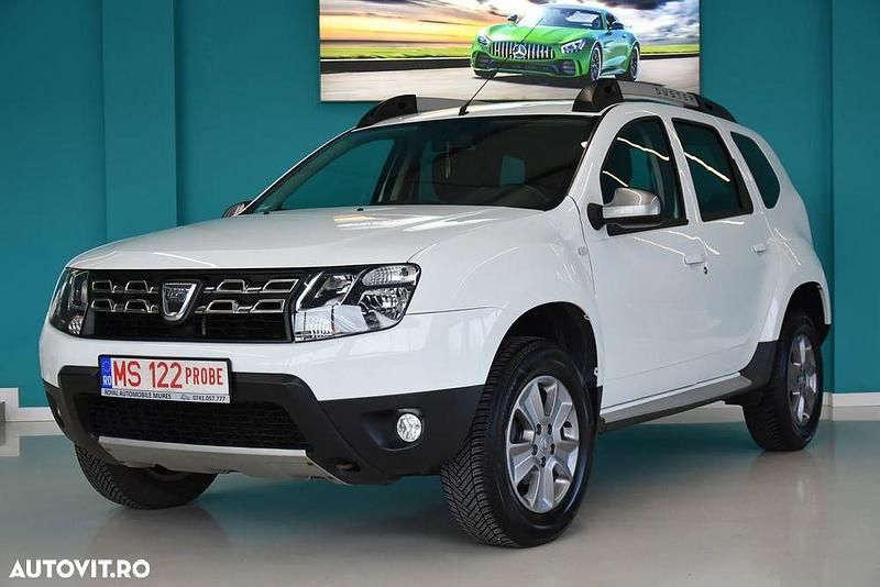 Second-hand Dacia Duster Prestige 109 CP (80 kW) 2015 Culoarealb SUV