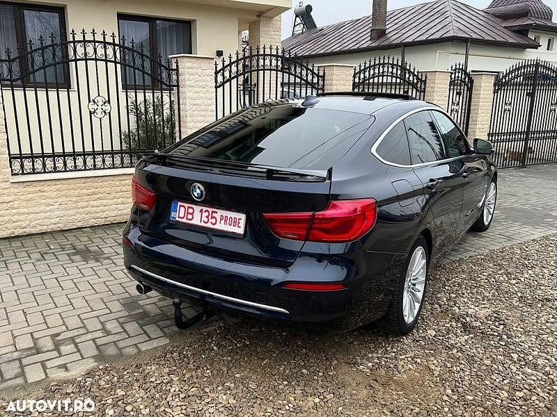 Second-hand BMW 318 Luxury Line 150 CP (110 kW) 2019 Culoarealbastru Berlinǎ