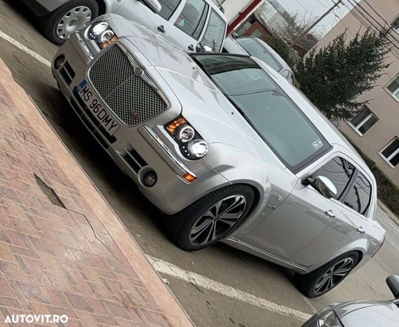 Gri Utilizat 2007 Chrysler 300C Berlinǎ | 6.000 EUR - Imagine 1/4