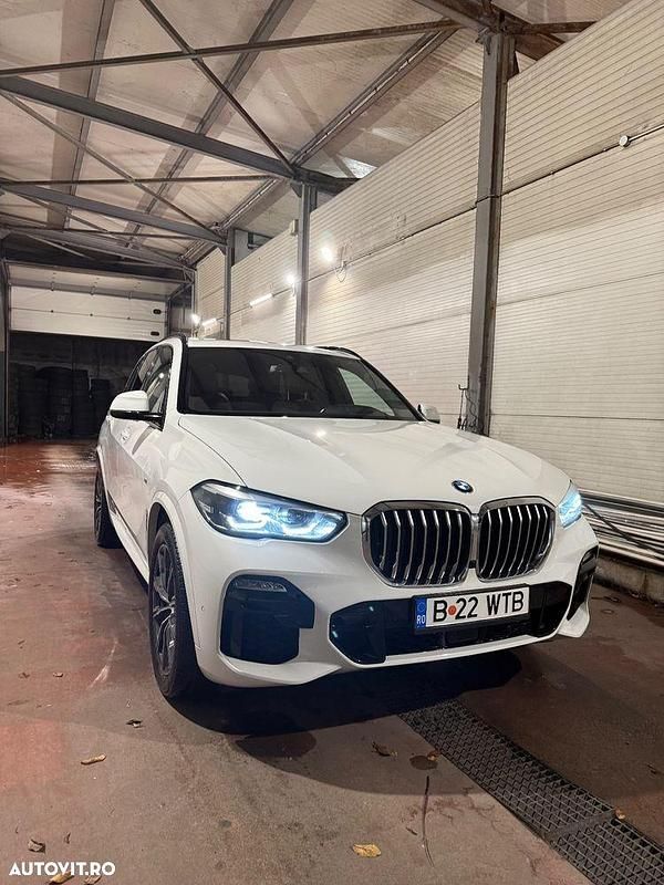 Culoarealb Utilizat 2019 BMW X5 Comfort Edition SUV | 44.990 EUR (Preț bun) - Imagine 1/4