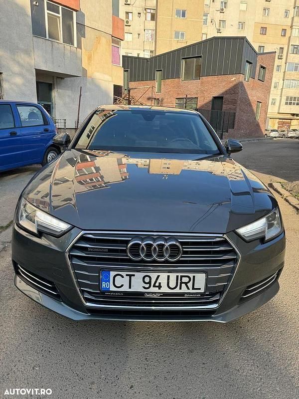 Gri Utilizat 2016 Audi A4 Sport Berlinǎ | 18.990 EUR (Preț OK) - Imagine 1/4