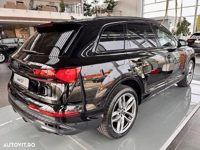 Second-hand Audi Q7 S-Line 286 CP (210 kW) 2024 Negru SUV