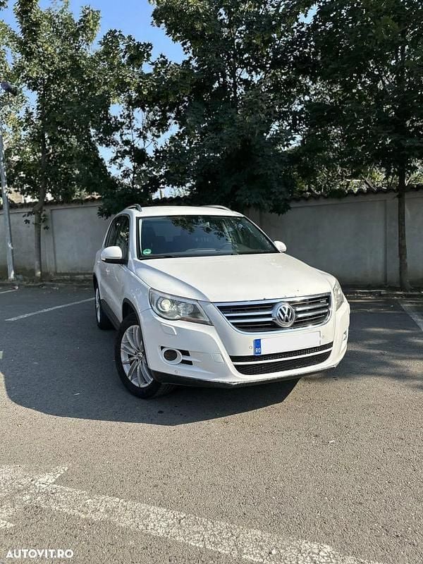 Alb Utilizat 2010 VW Tiguan Sport SUV | 6.500 EUR (Preț bun) - Imagine 1/4