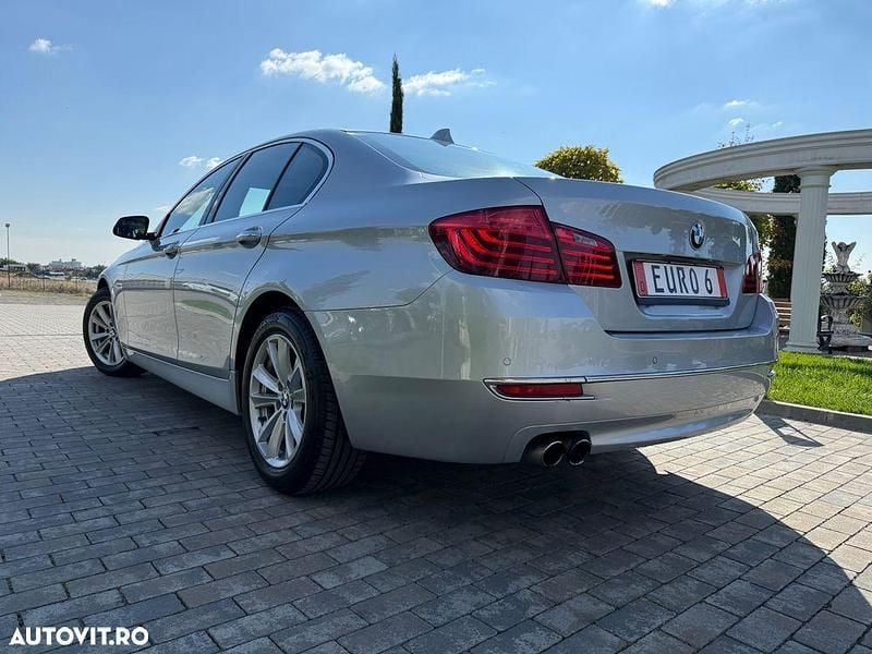 Second-hand BMW 520 190 CP (139 kW) 2016 Culoareargint Berlinǎ