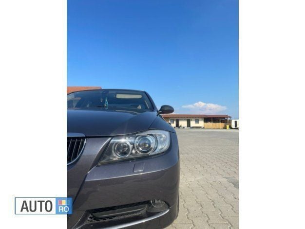 Second-hand BMW 320 153 CP (112 kW) 2007 Negru Berlinǎ