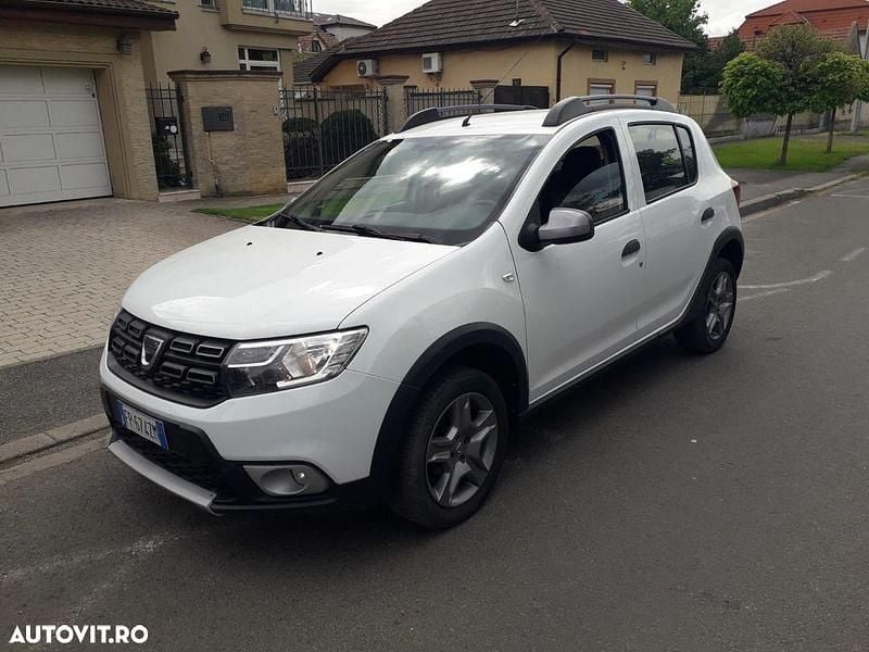 Culoarealb Utilizat 2019 Dacia Sandero Stepway | 7.700 EUR (Preț OK) - Imagine 1/4