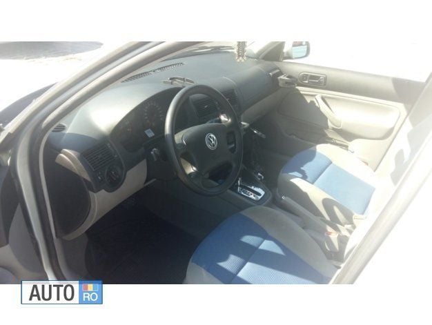 Second-hand VW Golf IV 102 CP (75 kW) 2001 Gri Hatchback