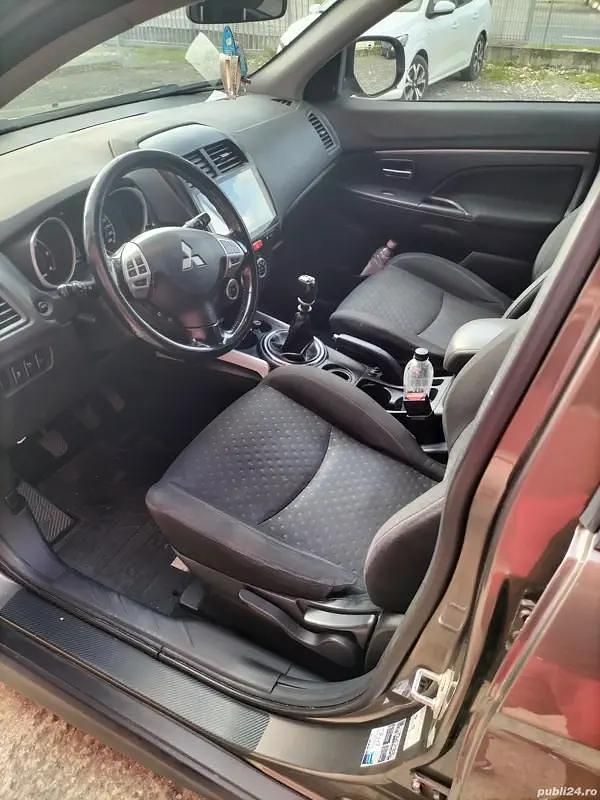 Utilizat 2012 Mitsubishi ASX SUV | 4.900 EUR (Super Preț) - Imagine 1/4