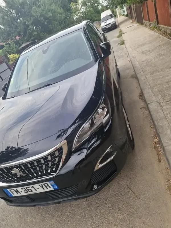 Utilizat 2020 Peugeot 3008 Berlinǎ | 14.500 EUR (Super Preț) - Imagine 1/4