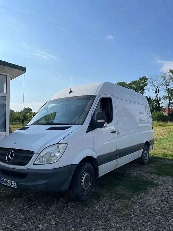 Utilizat 2012 Mercedes 300 | 8.300 EUR - Imagine 1/4