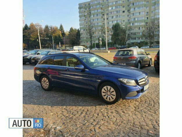 Albastru marin Utilizat 2015 Mercedes C200 Break | 13.850 EUR (Preț OK) - Imagine 1/4