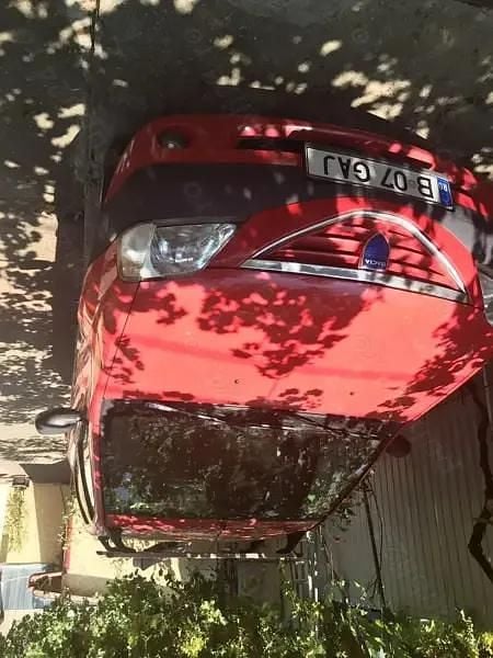 Rosu Utilizat 2007 Dacia Logan Berlinǎ | 1.600 EUR (Preț bun) - Imagine 1/4