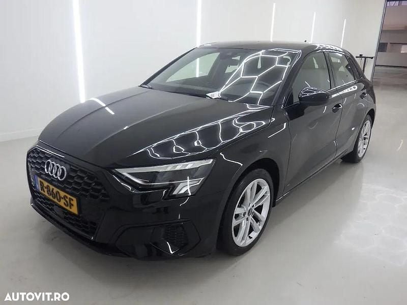 Culoarenegru Utilizat 2022 Audi A3 Hatchback | 23.990 EUR (Scump) - Imagine 1/4