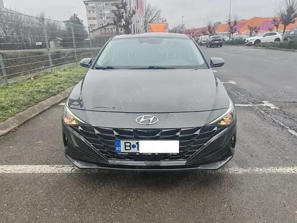 Second-hand Hyundai Elantra 126 CP (92 kW) 2021 Berlinǎ