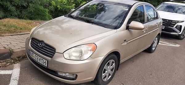 Second-hand 2006 Hyundai Accent Berlinǎ | 2.500 EUR - Imagine 1/4