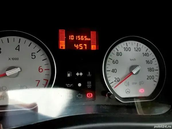 Utilizat 2010 Dacia Logan Berlinǎ | 3.900 EUR (Puțin scump) - Imagine 1/4