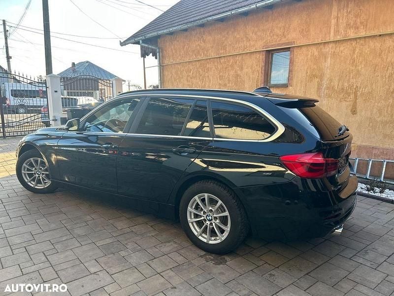 Second-hand BMW 318 Advantage 150 CP (110 kW) 2017 Culoarenegru Break