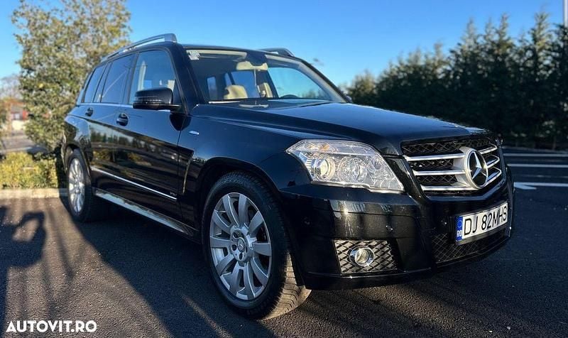 Second-hand Mercedes GLK220 170 CP (125 kW) 2011 Culoarenegru SUV