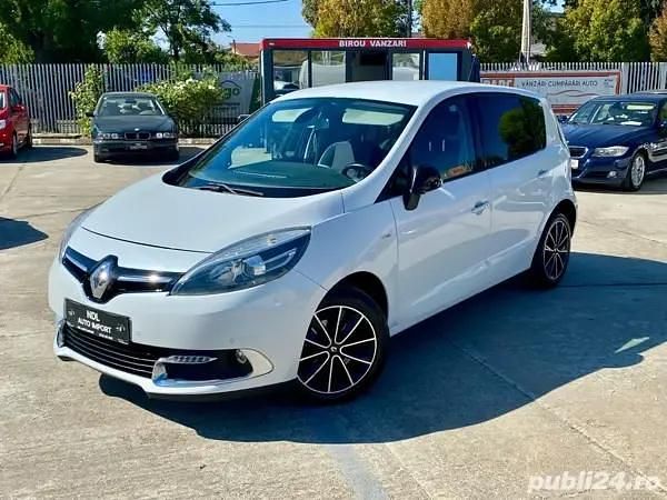 Utilizat 2013 Renault Scénic III Bose Edition Monovolum | 5.999 EUR (Puțin scump) - Imagine 1/4