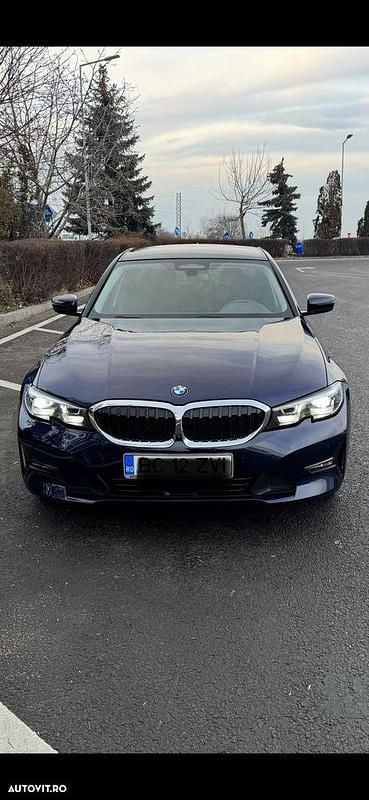 Albastru Utilizat 2020 BMW 318 Luxury Line Berlinǎ | 27.000 EUR (Preț OK) - Imagine 1/4