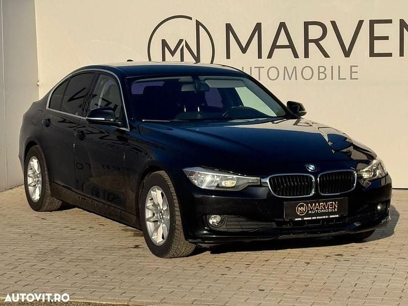 Second-hand BMW 318 143 CP (105 kW) 2013 Culoarenegru Berlinǎ