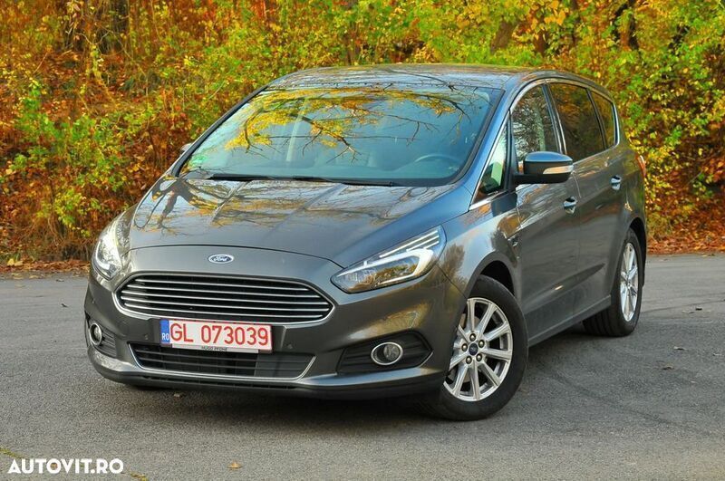 Second-hand Ford S-MAX Titanium 150 CP (110 kW) 2017 Maro Monovolum
